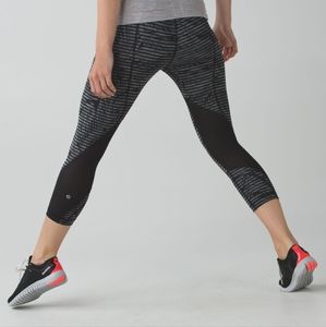 Lululemon Pace Rival Crop Black Palm Stripe